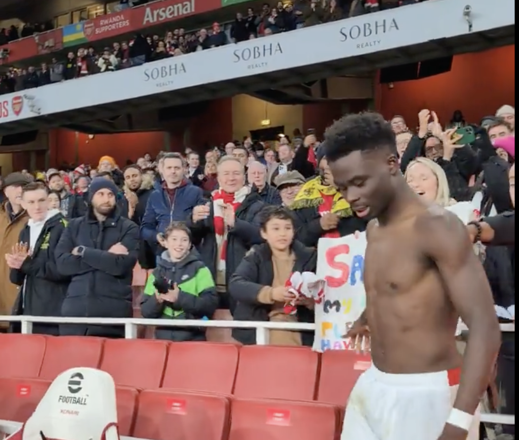 Bukayo Saka made a young Arsenal fan's Christmas dreams come true