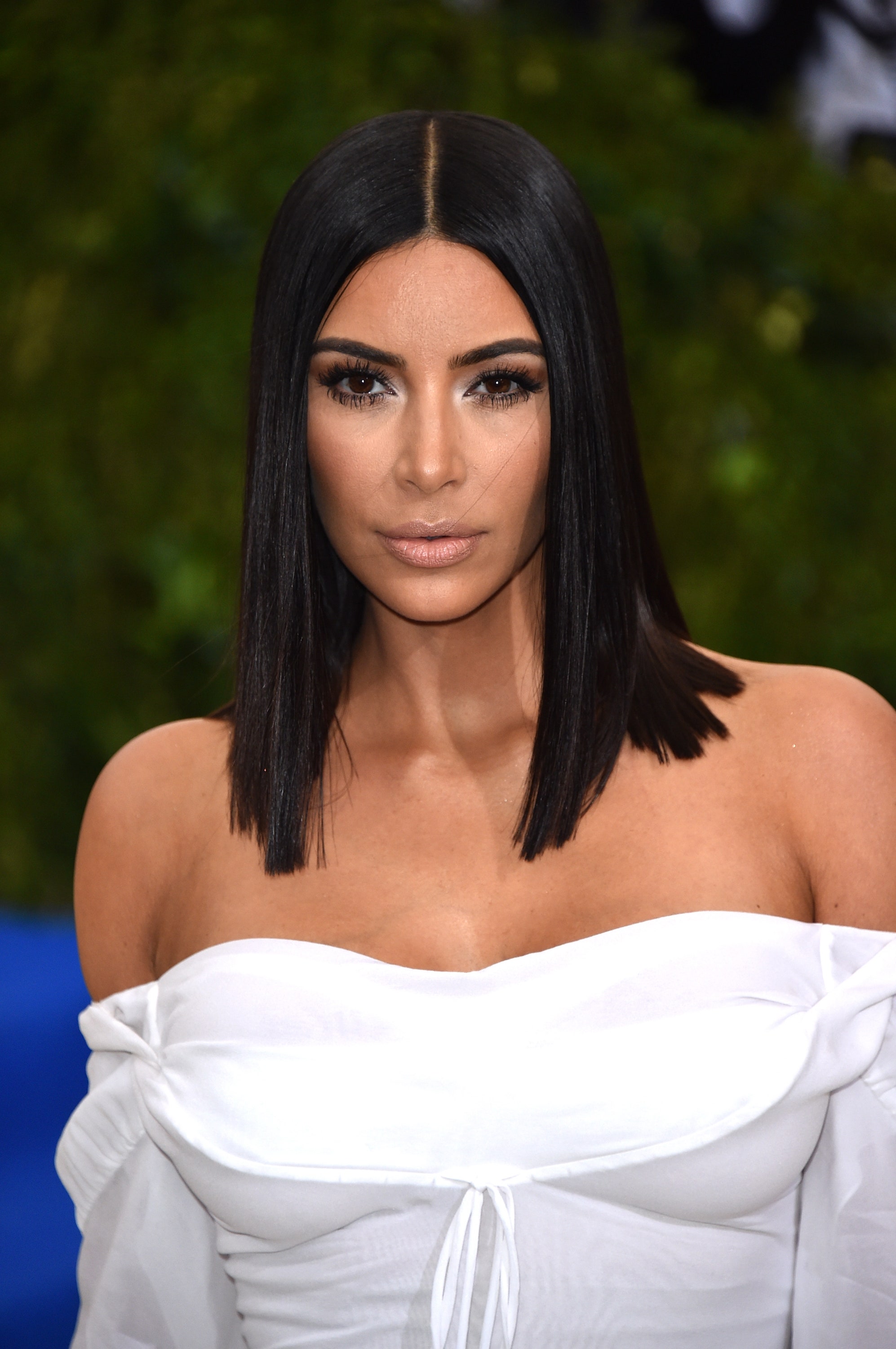 Met Gala 2017: Kim Kardashian Unveils a Shockingly Low-Key Look | Glamour