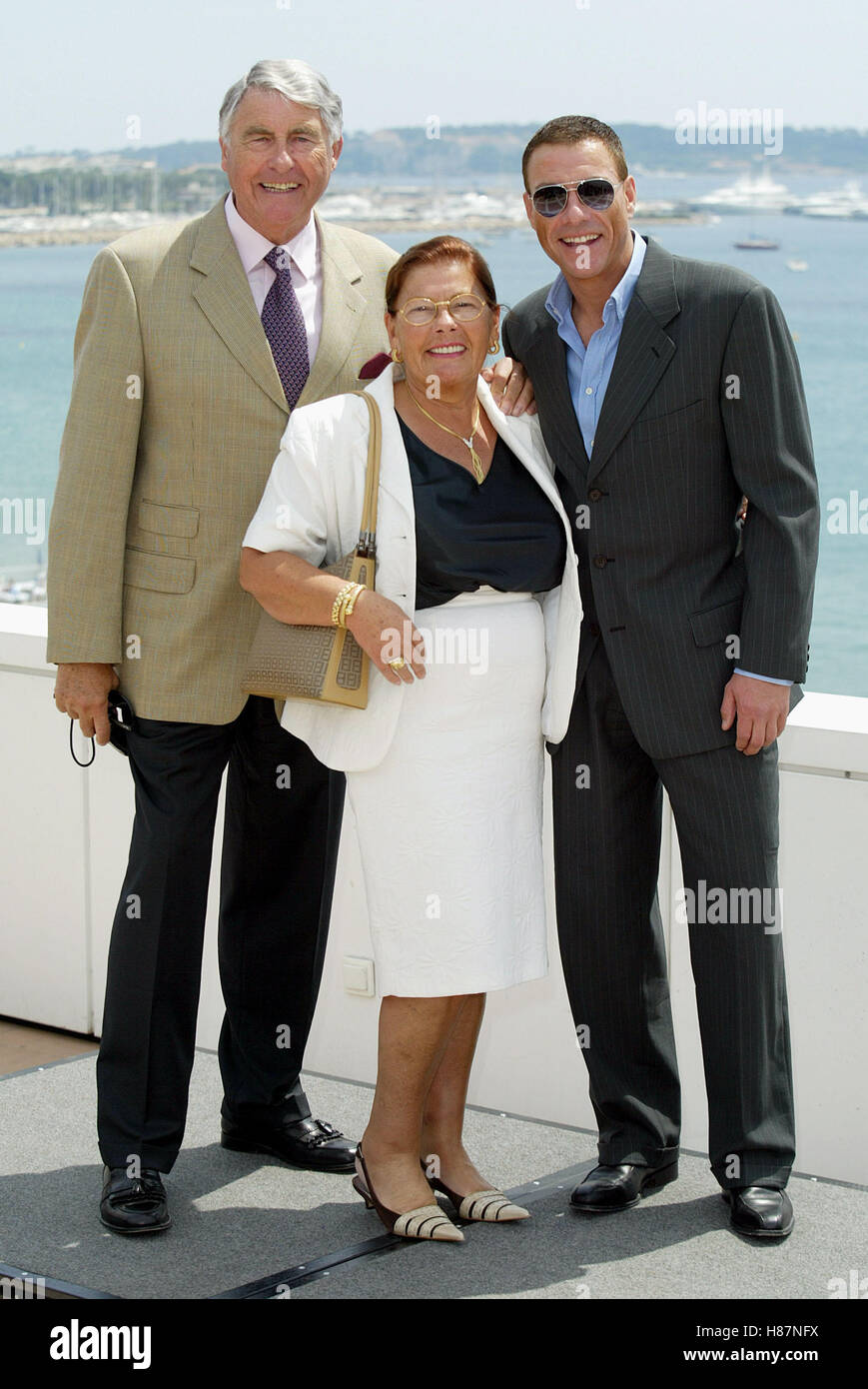 JEAN-CLAUDE VAN DAMME & PARENTS CANNES FILM FESTIVAL CANNES FRANCE 18 May  2003 Stock Photo - Alamy