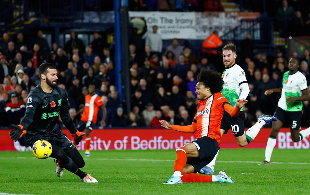 Trực tiếp bóng đá Luton vs Liverpool, vòng 11 Ngoại hạng Anh