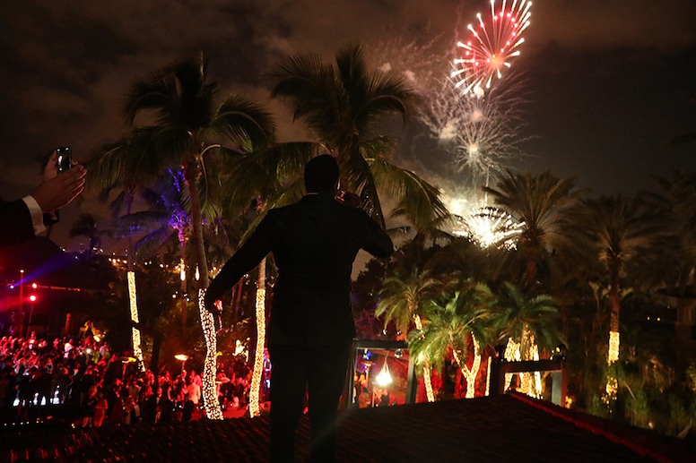 Photos from Inside Sean "Diddy" Combs and DJ Khaled's New Year's Eve Bash