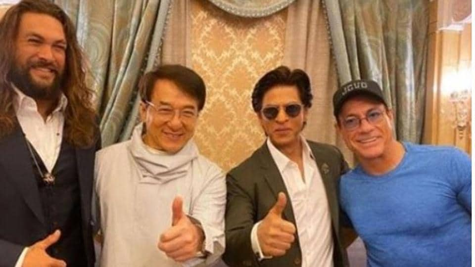 Shah Rukh Khan poses with Jackie Chan, Jean-Claude van Damme in Riyadh,  tells Jason Momoa that AbRam is a fan of Aquaman. Watch | Bollywood -  Hindustan Times