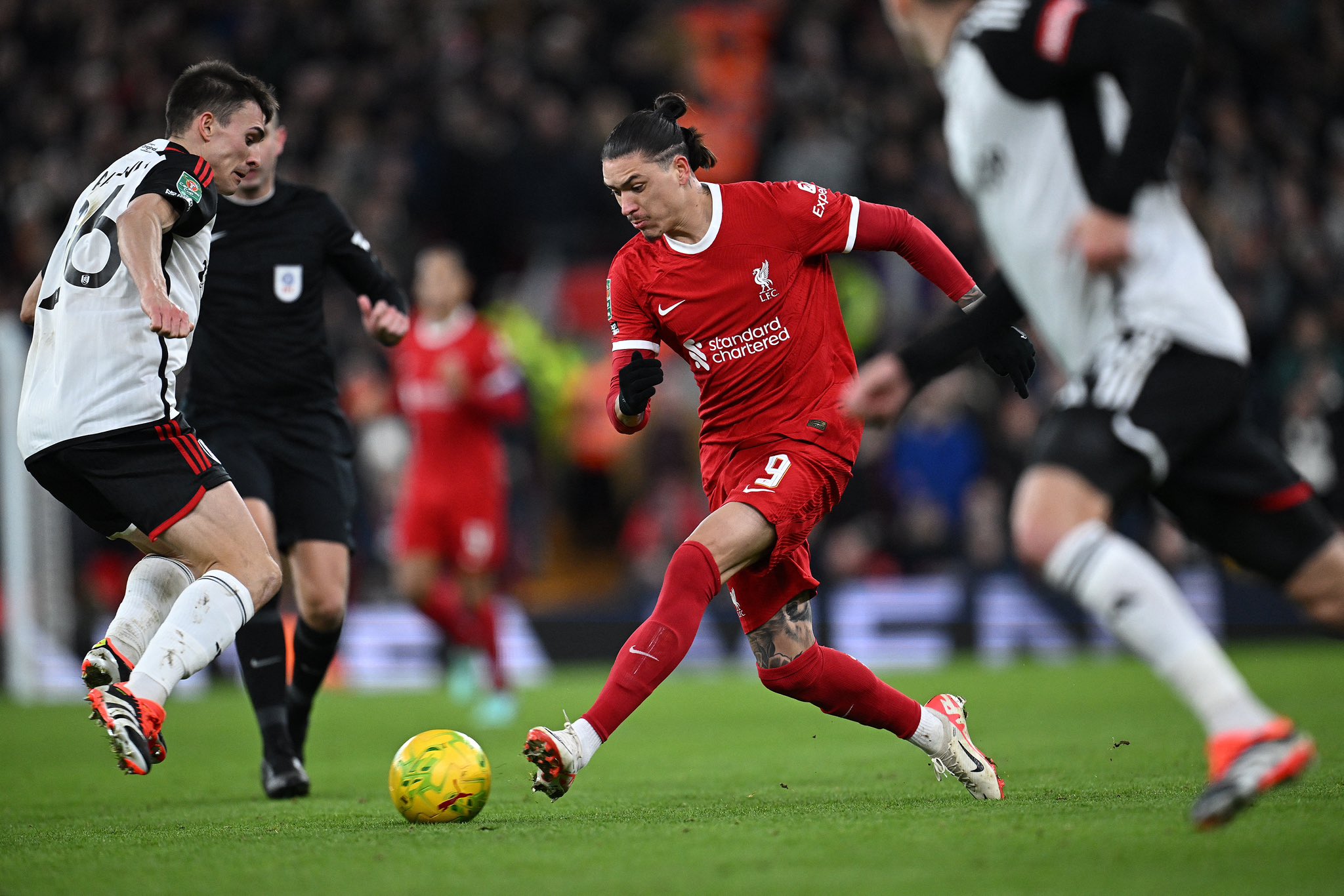 Farrell Keeling on X: "Darwin Nunez Fulham stats 34 mins played 2 assists 3/4 dribbles completed 1 big chance missed 2 key passes 4/5 ground duels won 🫡 GAMECHANGER 🫡 https://t.co/Rd8VoCj73M" / X