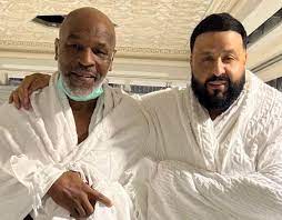 DJ Khaled, Mike Tyson perform Umrah in Saudi Arabia's Makkah | Arab News PK