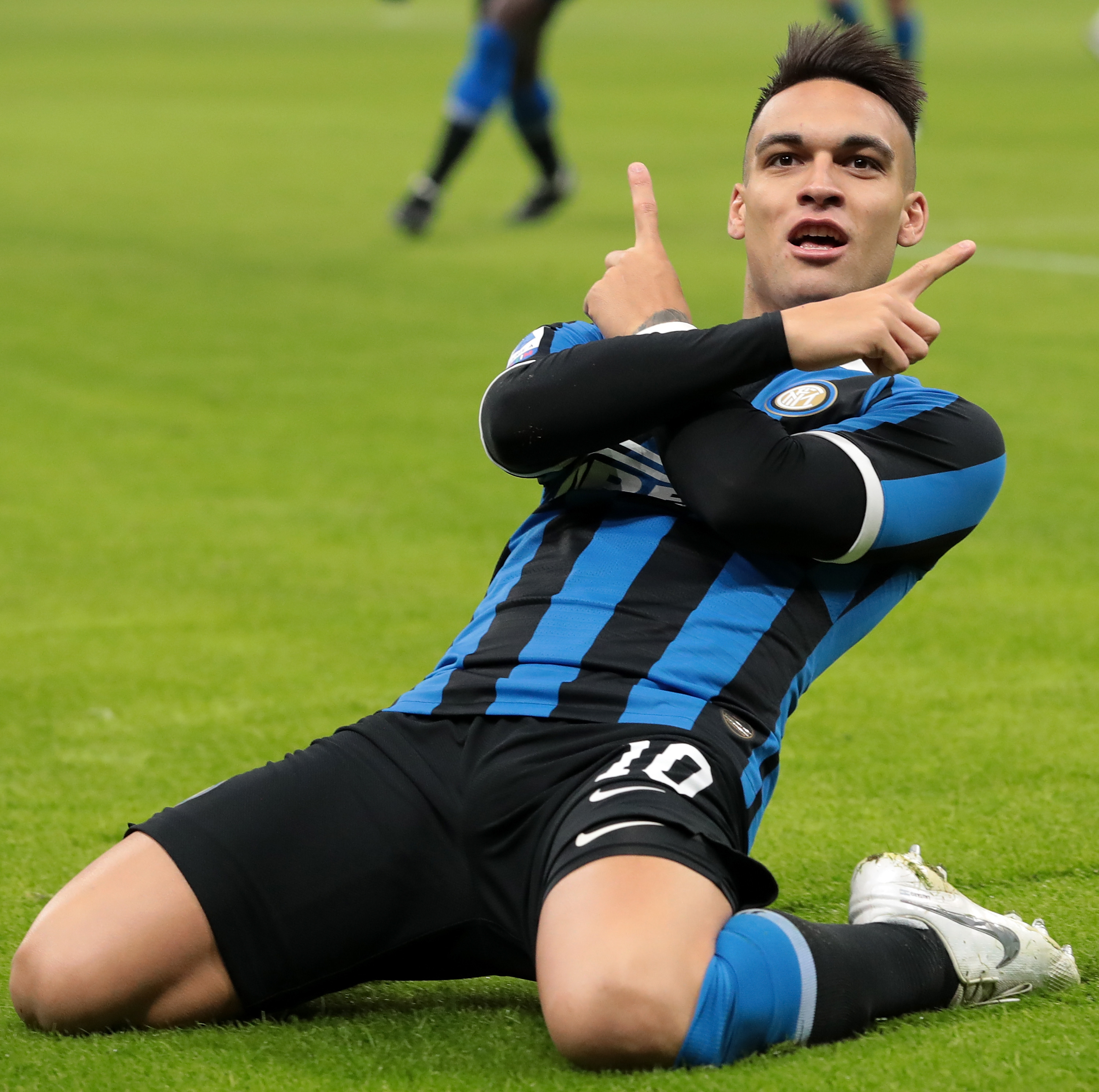 X 上的B/R Football：「One goal. Three different celebrations. Lautaro Martinez  enjoyed it  https://t.co/MYQQcdkGNA」 / X