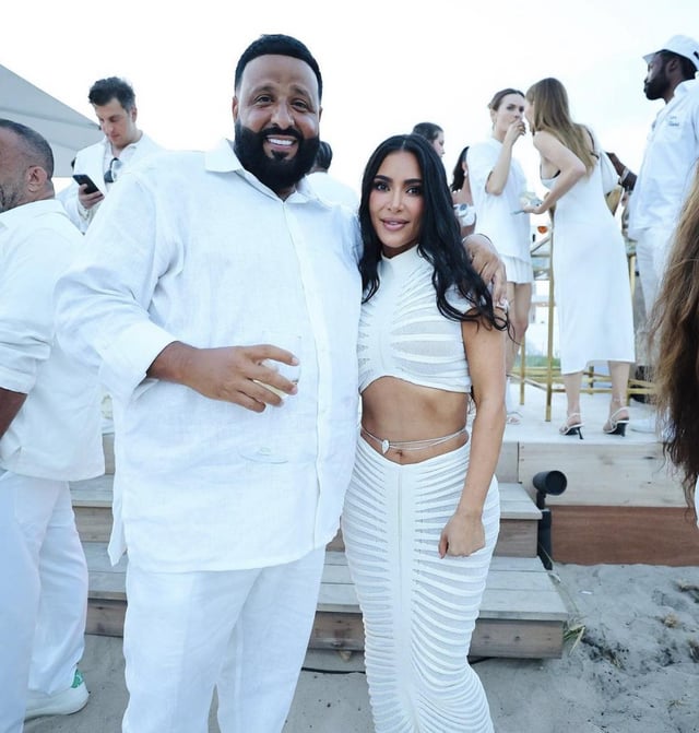 Kim with Dj Khaled at Michael Rubin's white party last night... : r/KUWTK