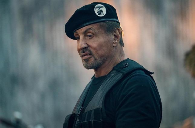 Vết nhơ của Sylvester Stallone Biệt đội đánh thuê 4 - 2sao