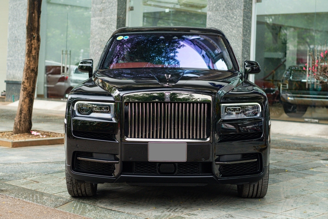 bao mike tyson and dj khaled were surprised when a wealthy fan gave them a rolls royce cullinan while they were on tour in saudi arabia 654765c0895be Mike Tyson And Dj Khaled Were Surprised When A Wealthy Fan Gave Them A Rolls-royce Cullinan While They Were On Tour In Saudi Arabia.