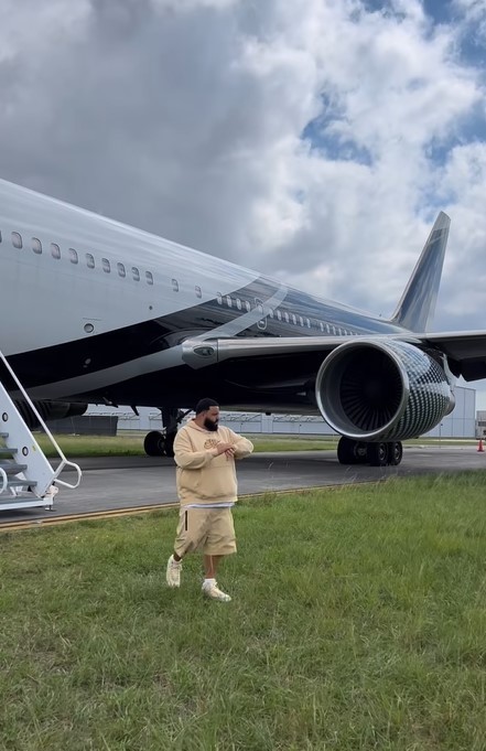 DJ Khaled Wants to Buy a Private Boeing Airliner to "Feel Like Drake" - autoevolution