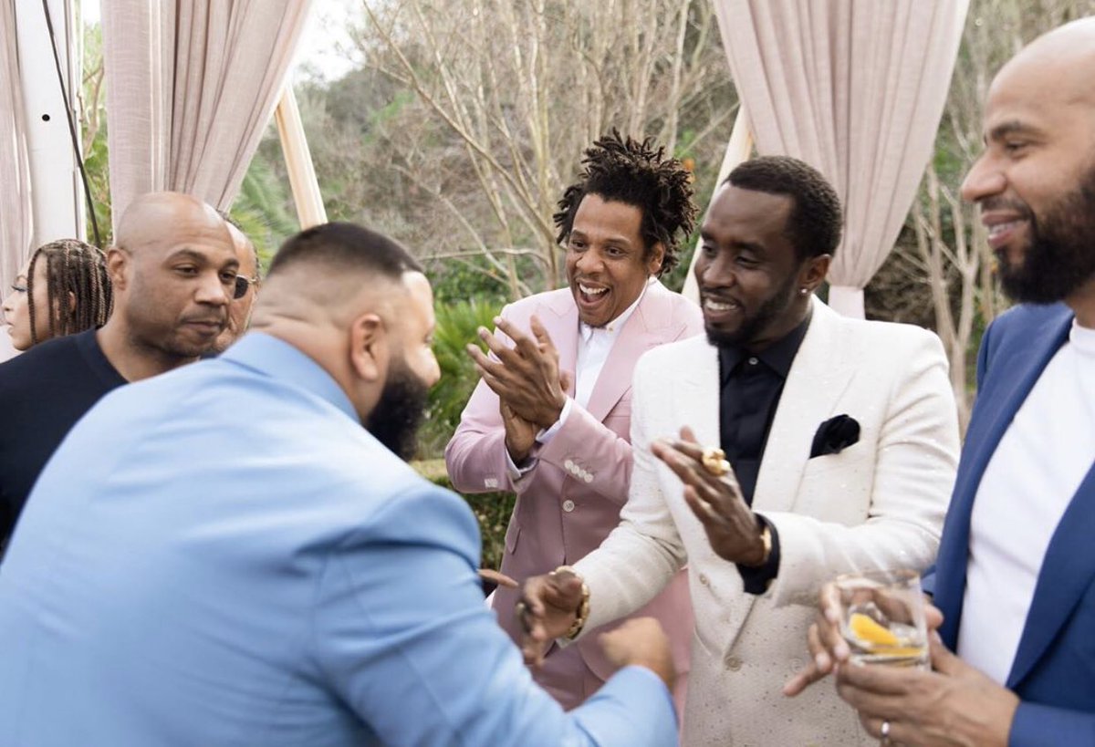 The Nikki Diaries on X: "The men! Jay Z, Diddy, DJ Khaled, Kevin Hart   https://t.co/2WxIV3pS9t" / X