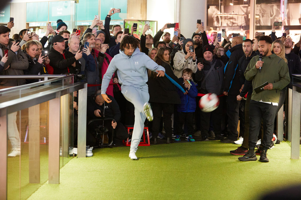 Trent Alexander - Arnold Smashes Open New Under Armour Brand House in  Liverpool