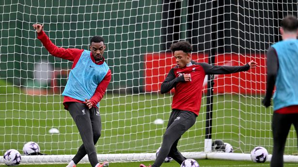 Ryan Gravenberch and Trent Kone-Doherty in Liverpool training