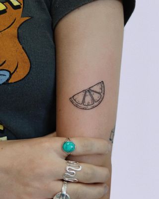 small-tattoos-309345-1694447636728-image