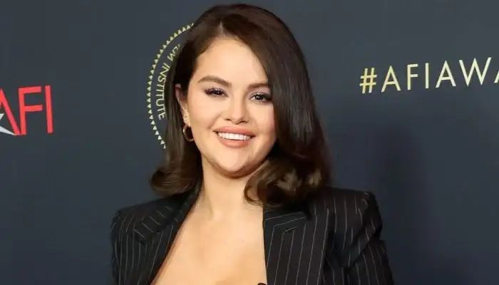 RRI.co.id - Selena Gomez Sangkal Pacari Cucu John F. Kennedy