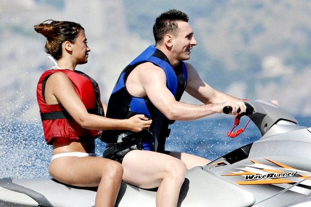 leo and antonella on jet ski in italy | Leo Messi Forever | Leo Messi Forever | Flickr