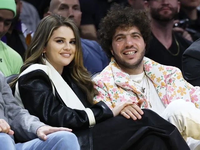 

<p>Allen J. Schaben / Los Angeles Times / Getty</p>
<p> Selena Gomez and Benny Blanco at a Los Angeles Lakers game on January 3, 2024.” align=”center” style=”max-width: 100%; margin-bottom: 30px; margin-left: auto; margin-right: auto; display: block;”><span style=