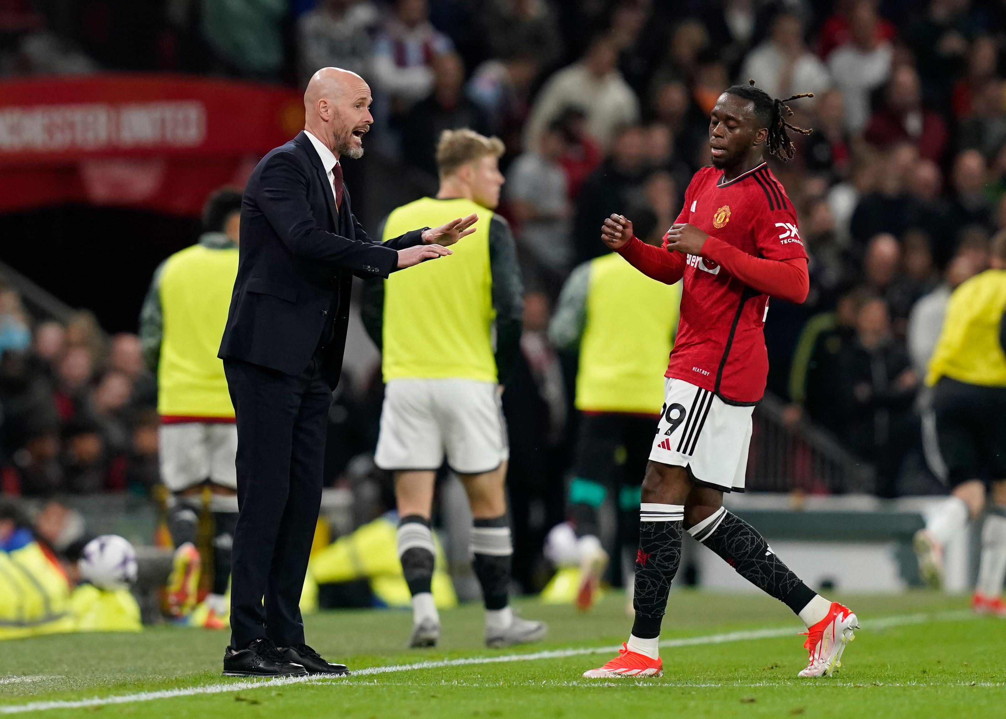 Aaron Wan-Bissaka struggled as United picked up all three points at Old Trafford