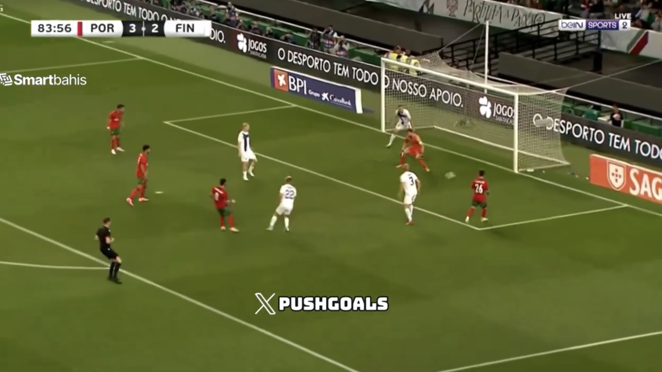 Video: Bruno Fernandes scores his second of the night with a tidy finish to make it 4-2 vs Finland