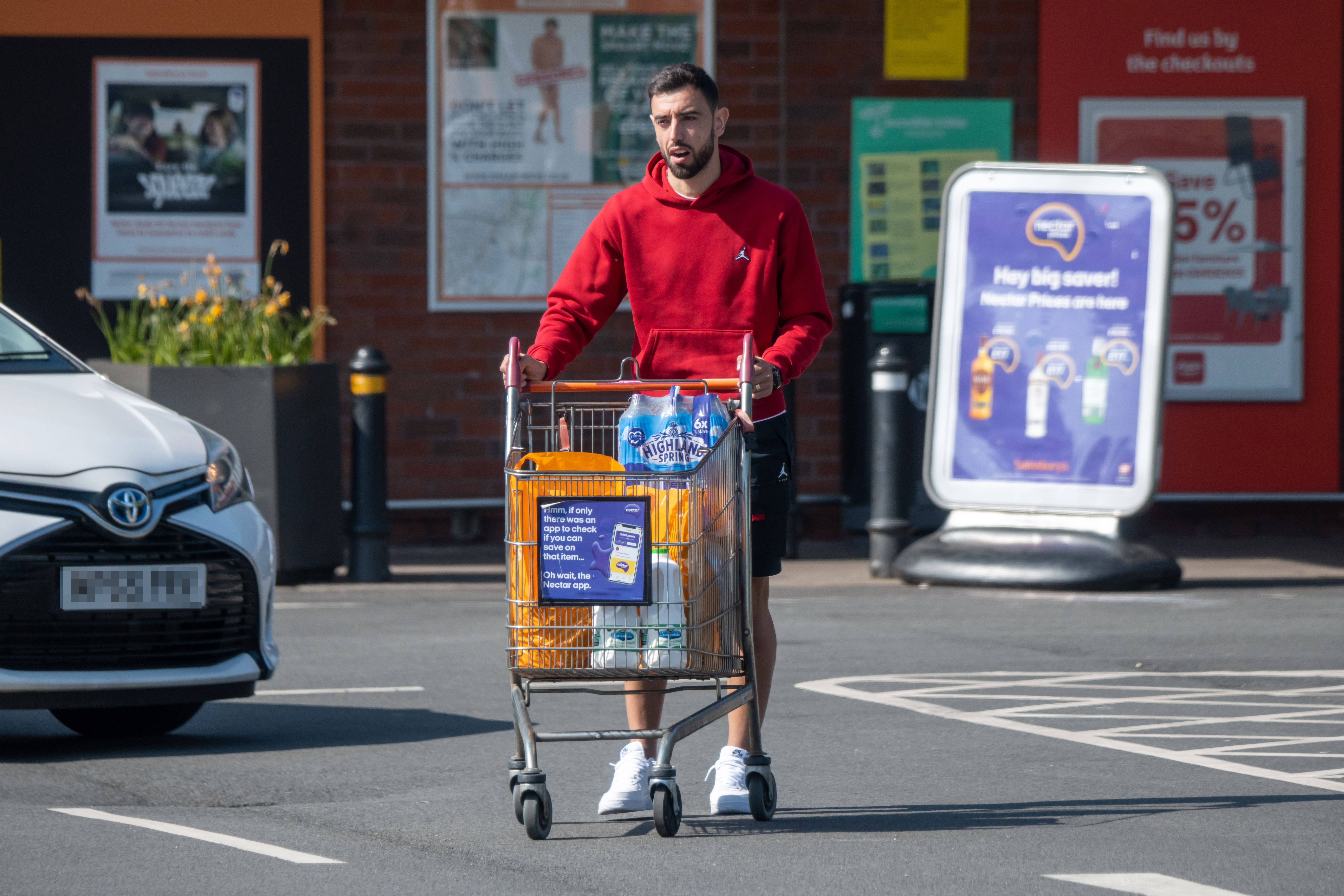 Bruno Fernandes shops at Sainsbury's and stocks up on milk and water after  helping Man Utd seal top four | The Sun