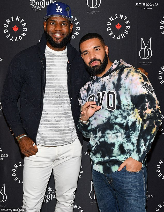 Drake is furious after seeing his so-called friend, LeBron James, singing along to Kendrick Lamar's diss track at his concert on Wednesday night