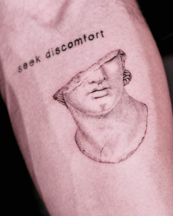 Seek discomfort by @sonia_ink_