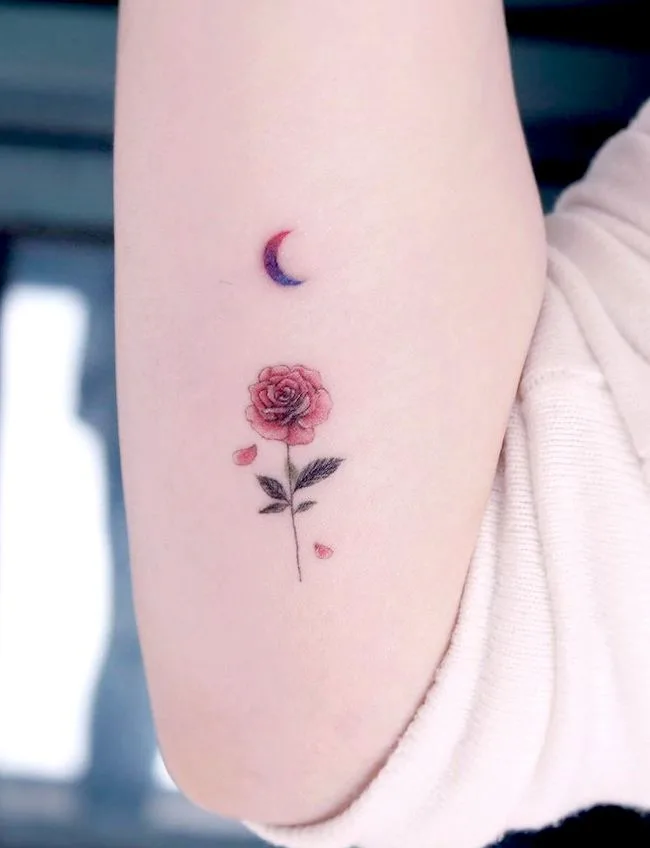 60 Dreamy Moon Tattoos With Meaning - Our Mindful Life